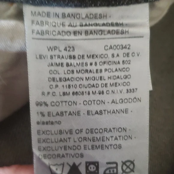 Levi's 38x30 straight leg jeans - Picture 8 of 9